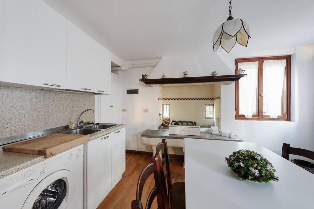 Walk On The Water ✧ 5 Minutes To Rialto Bridge Apartment Venesia Bagian luar foto